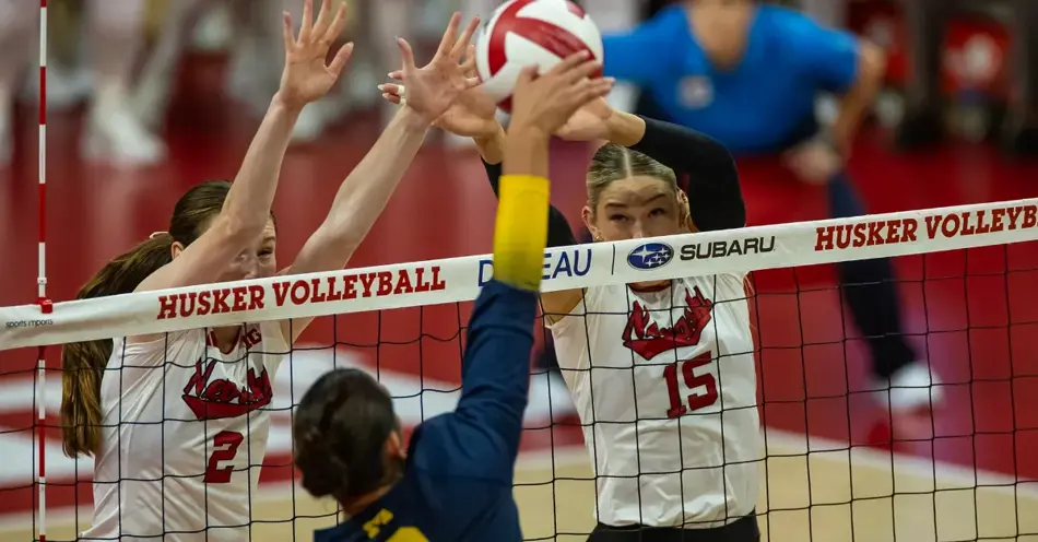 Jackson Earns Big Ten Defensive Award